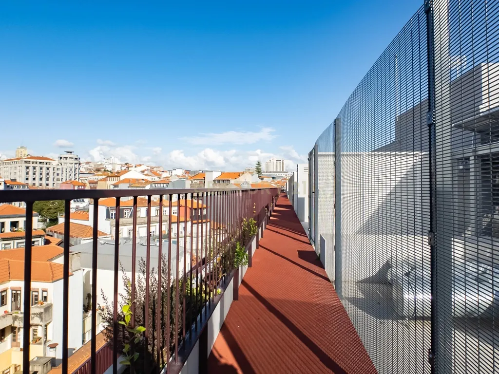Apartamento T1 Novo I Condomínio Bonjardim I Arrendamento - Image 26
