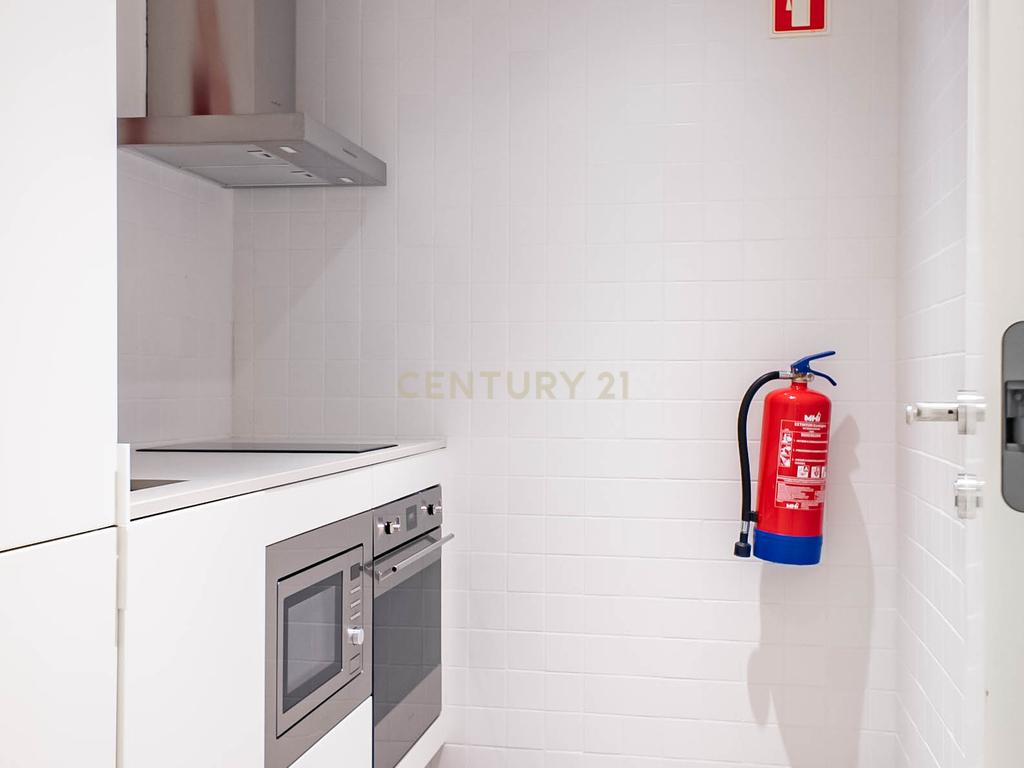 Apartamento T1 Novo I Condomínio Bonjardim I Arrendamento - Image 25