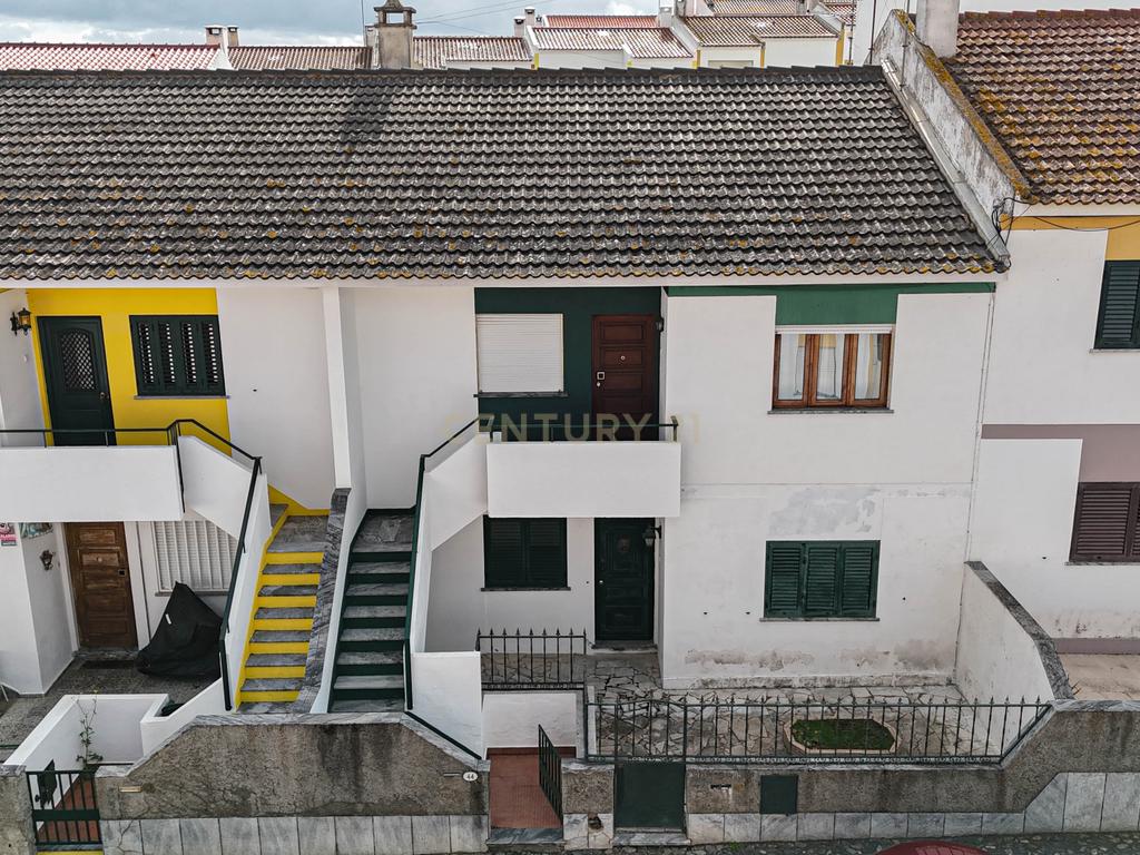 Andar de Moradia T2 em Nossa Senhora das Neves. - Image 28