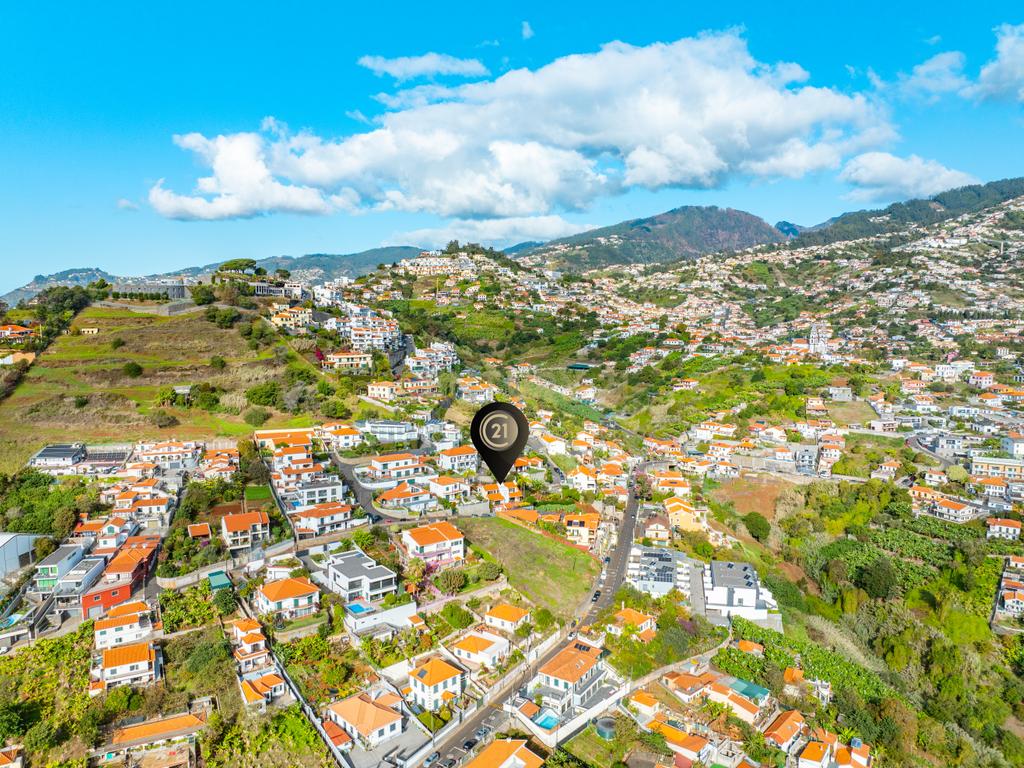 Fantástica moradia T4 no Funchal para quem procura um estilo de vida relaxante e de qualidade na ilha da Madeira.🏡 - Image 28