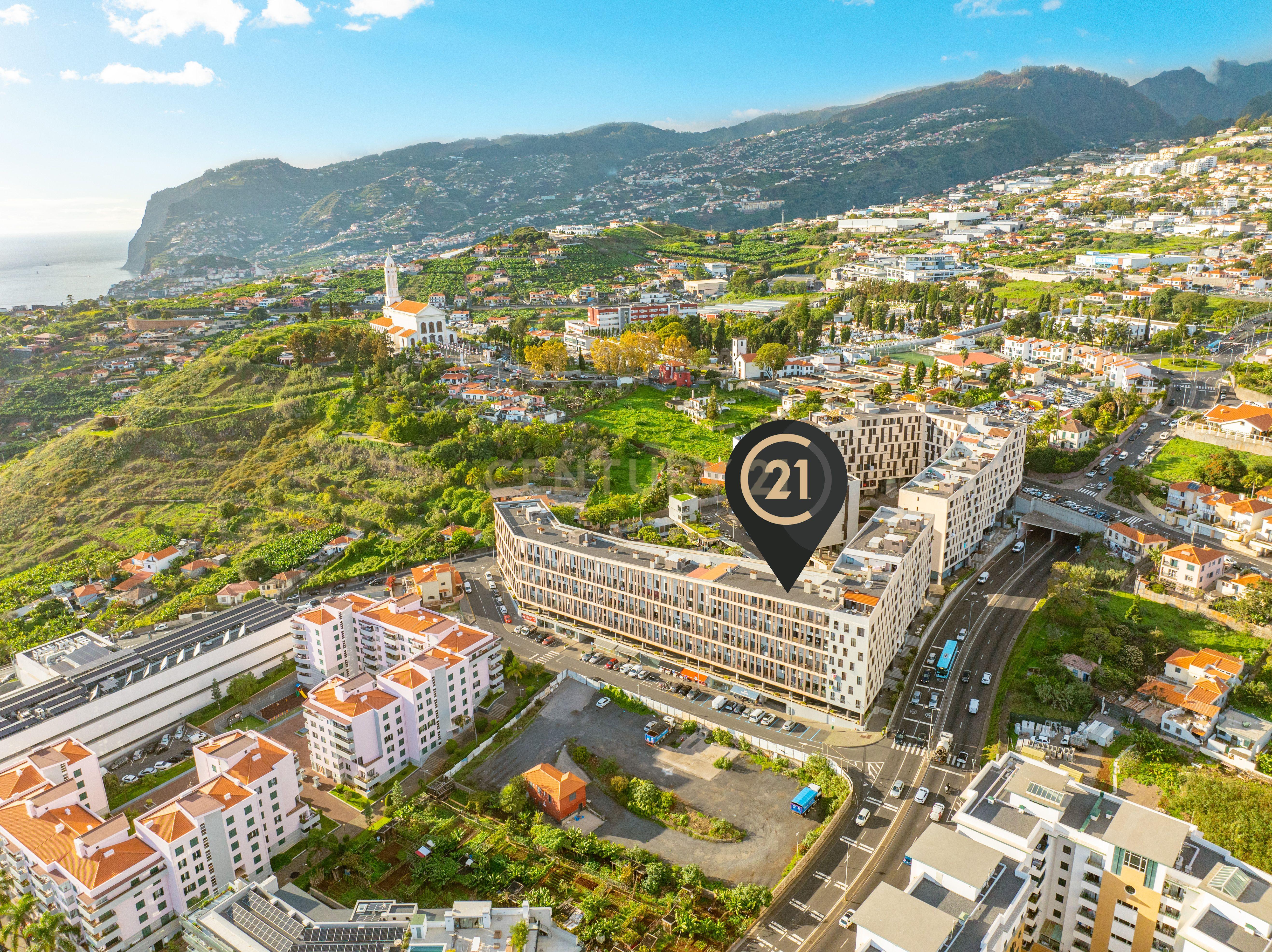 Loja/Escritório para Arrendamento em São Martinho, Funchal - Image 2