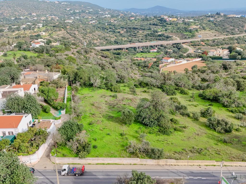 Terreno Urbano de 3290 m2 com PIP aprovado pra Moradia de Luxo na Estrada Vale Formosa, Almancil , Algarve - Image 16