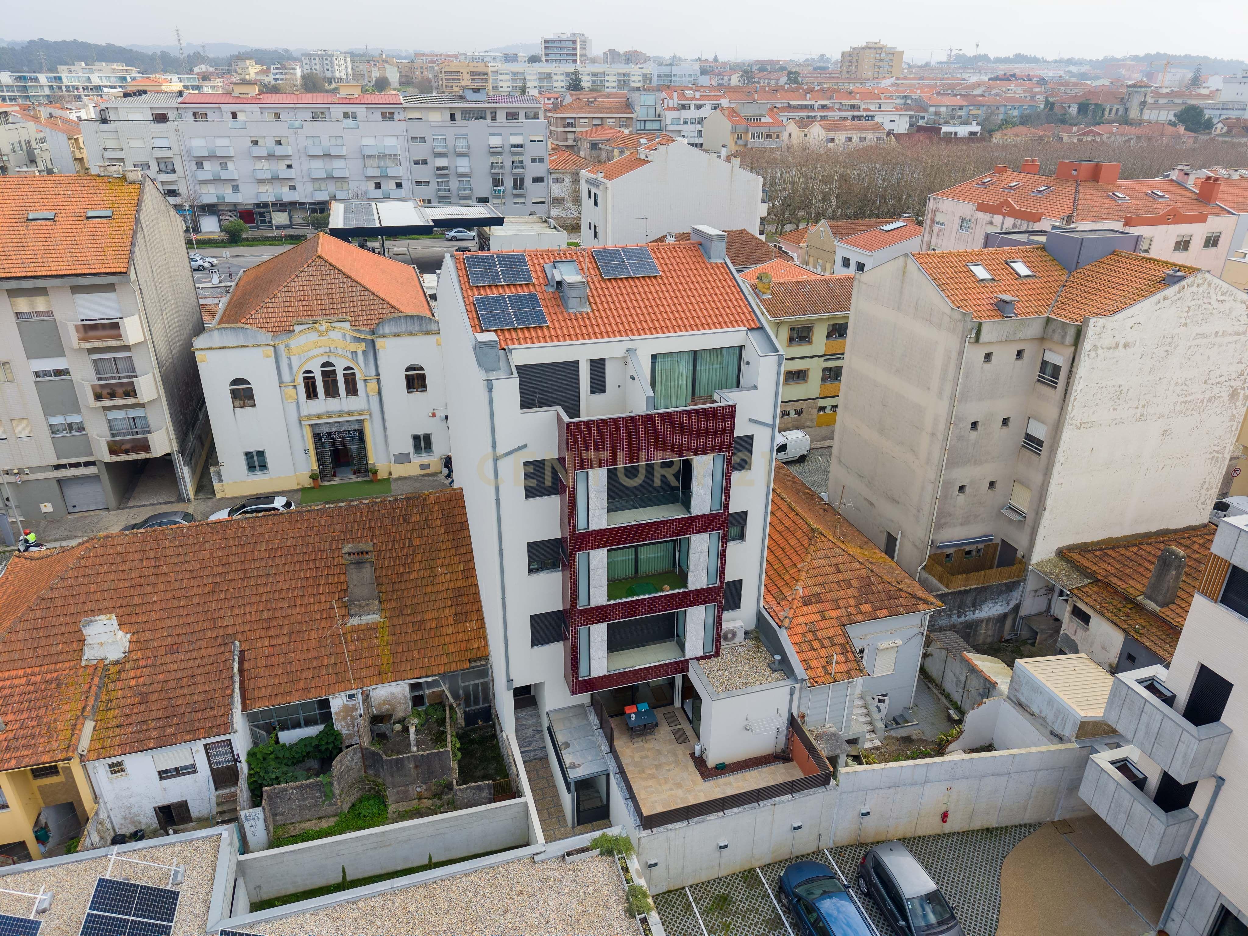 Apartamento T3 Duplex Exclusivo em Espinho – Modernidade e Conforto à Beira-Mar - Image 36