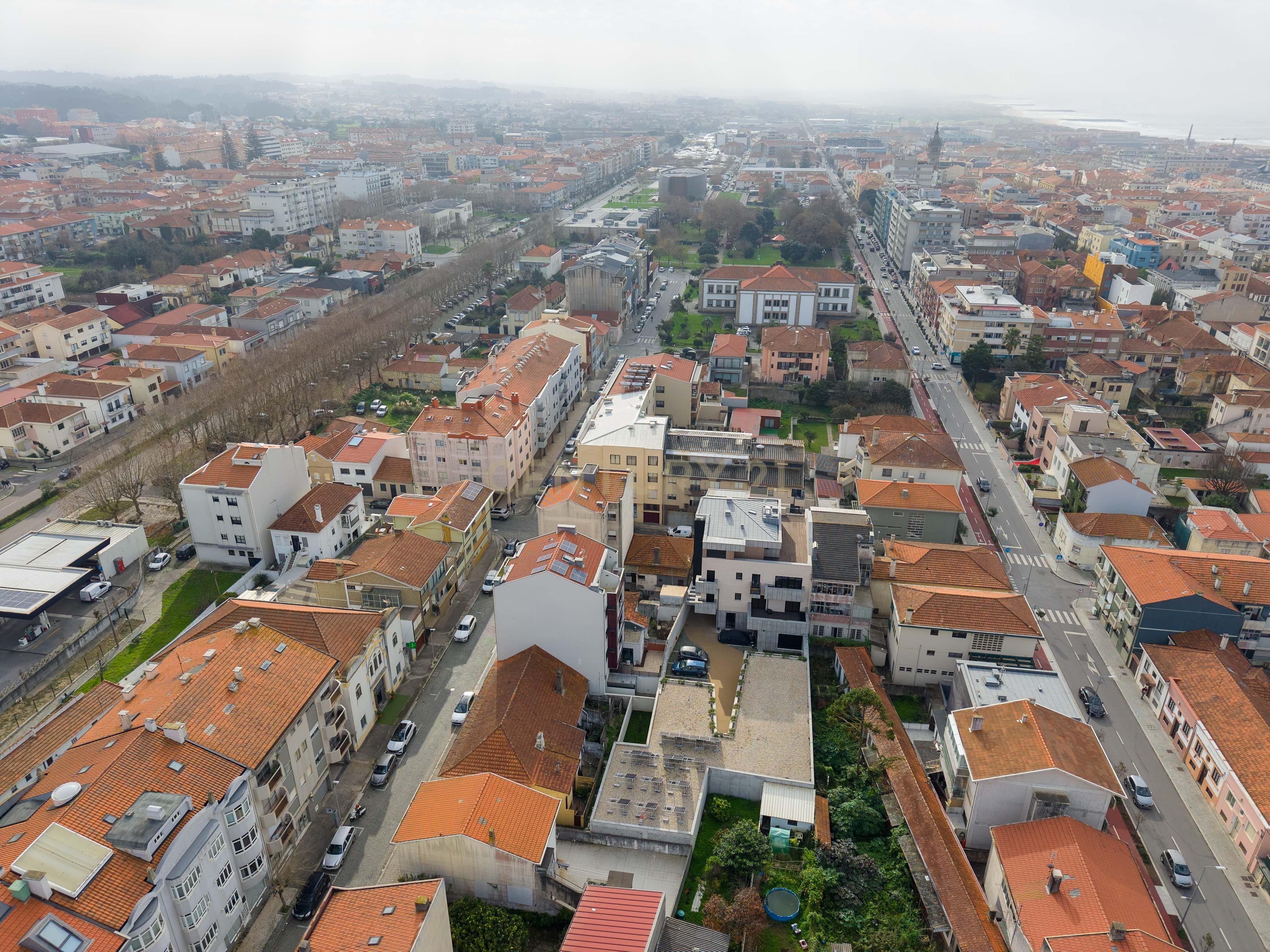 Apartamento T3 Duplex Exclusivo em Espinho – Modernidade e Conforto à Beira-Mar - Image 34