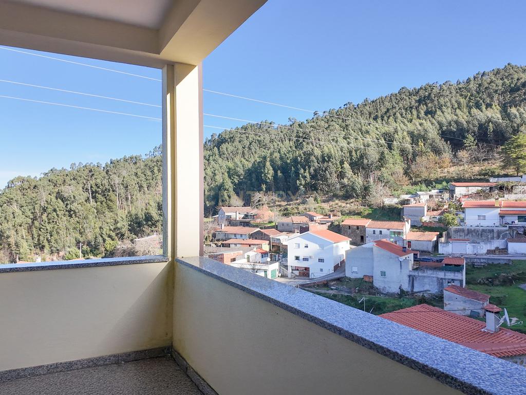 Moradia T3 em Miranda do Corvo - Image 5