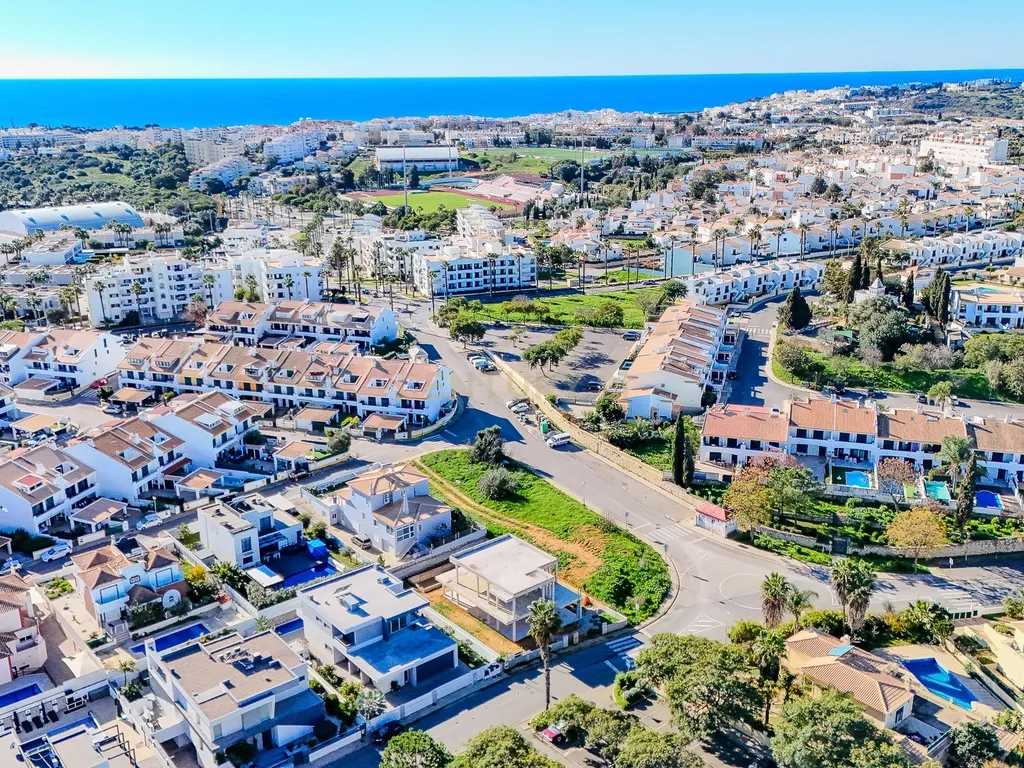 Moradia T4 em Construção em Vale Pedras, Albufeira - Image 21