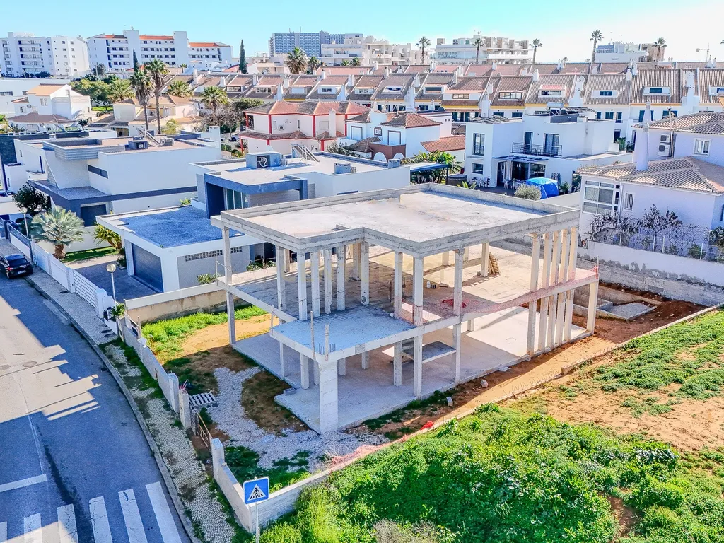 Moradia T4 em Construção em Vale Pedras, Albufeira - Image 14