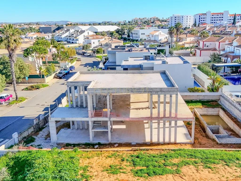 Moradia T4 em Construção em Vale Pedras, Albufeira - Image 20