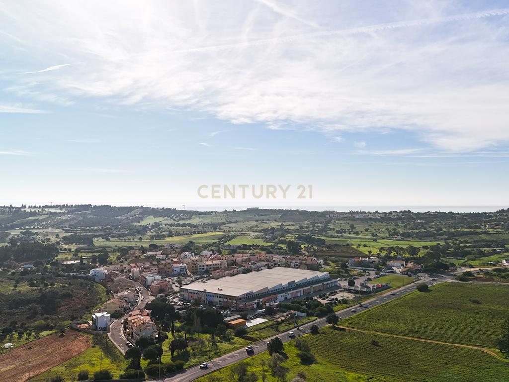 Armazém em Odiáxere - Lagos | Localização Estratégica e Excelente Acessibilidade - Image 3