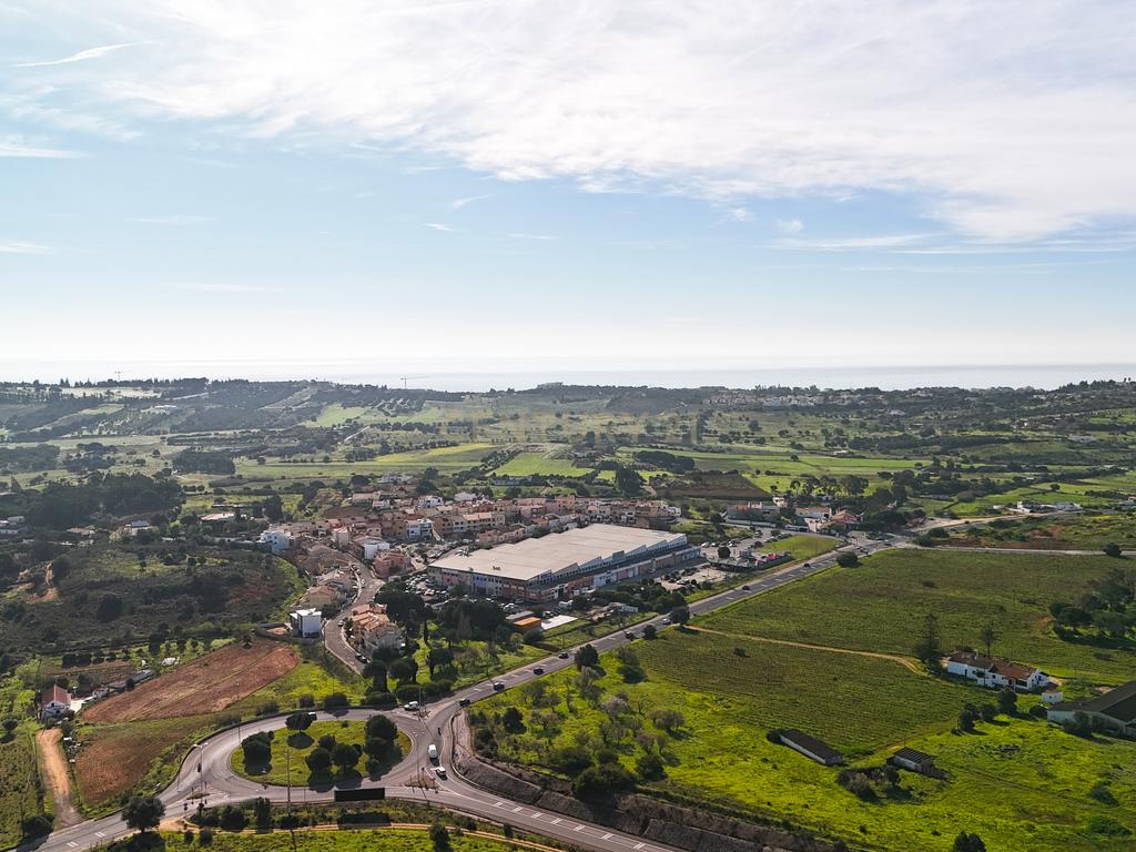 Armazém em Odiáxere - Lagos | Localização Estratégica e Excelente Acessibilidade - Image 4