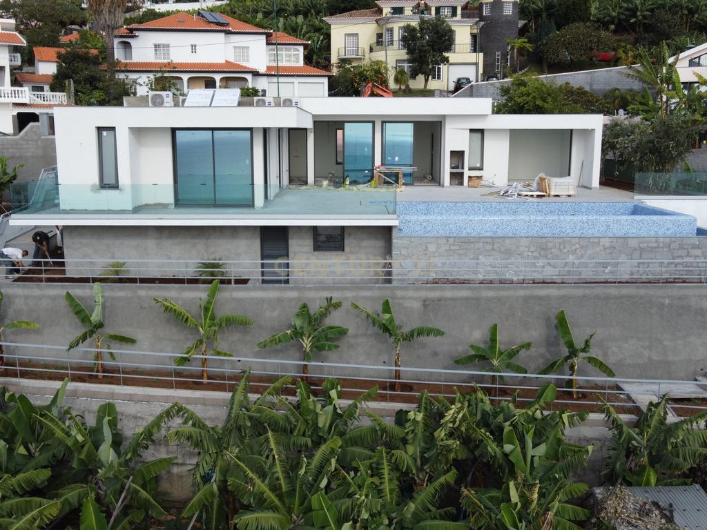 Moradia contemporânea T3 - Arco da calheta - Calheta - Image 39