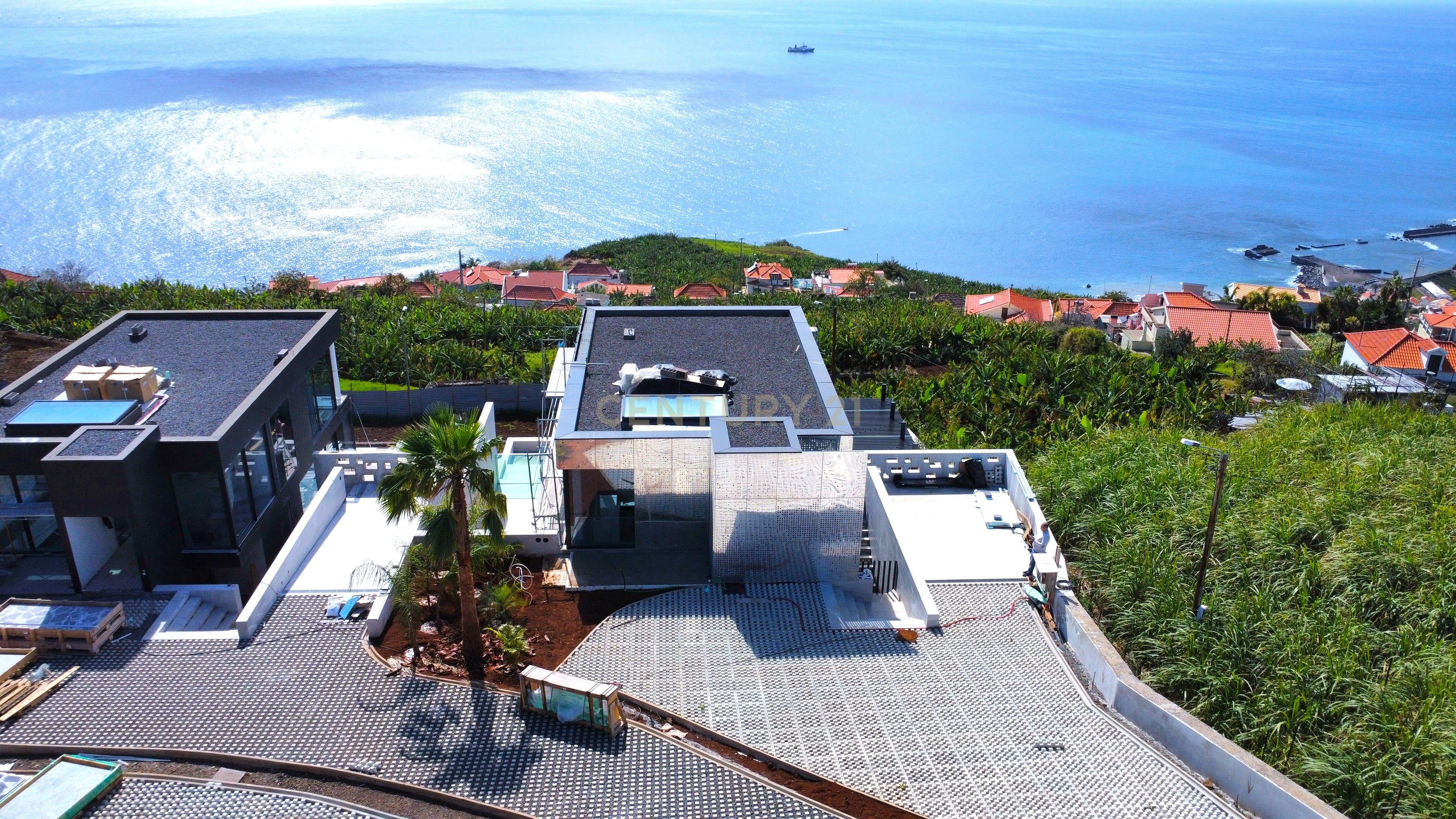 Luxury Property - Tabua - Ribeira Brava - Image 9