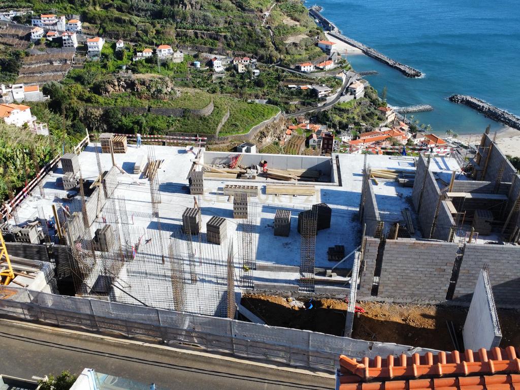Villa de luxo Contemporânea - CALHETA - MADEIRA - Image 32