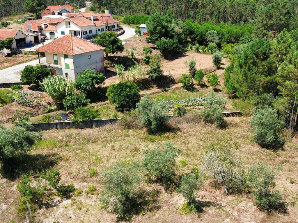 Terreno com 2020m2 para construção em Carnide - Image 47