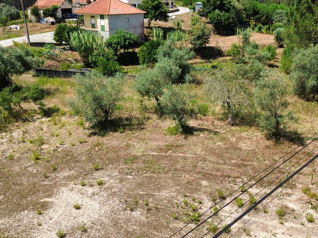 Terreno com 2020m2 para construção em Carnide - Image 26
