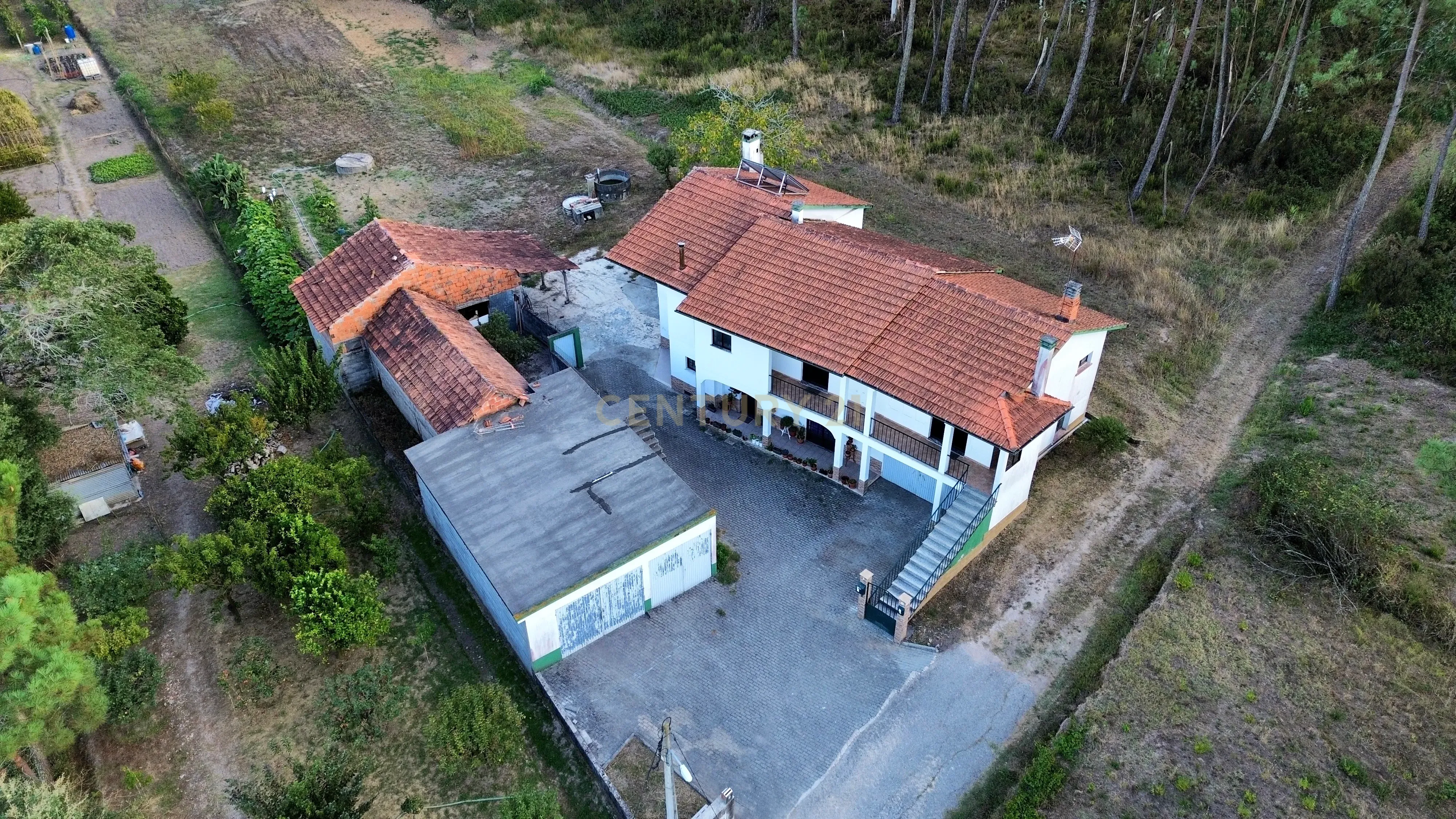Casa em Casal Barril, Soure || Dois apartamentos Independentes  - Image 26