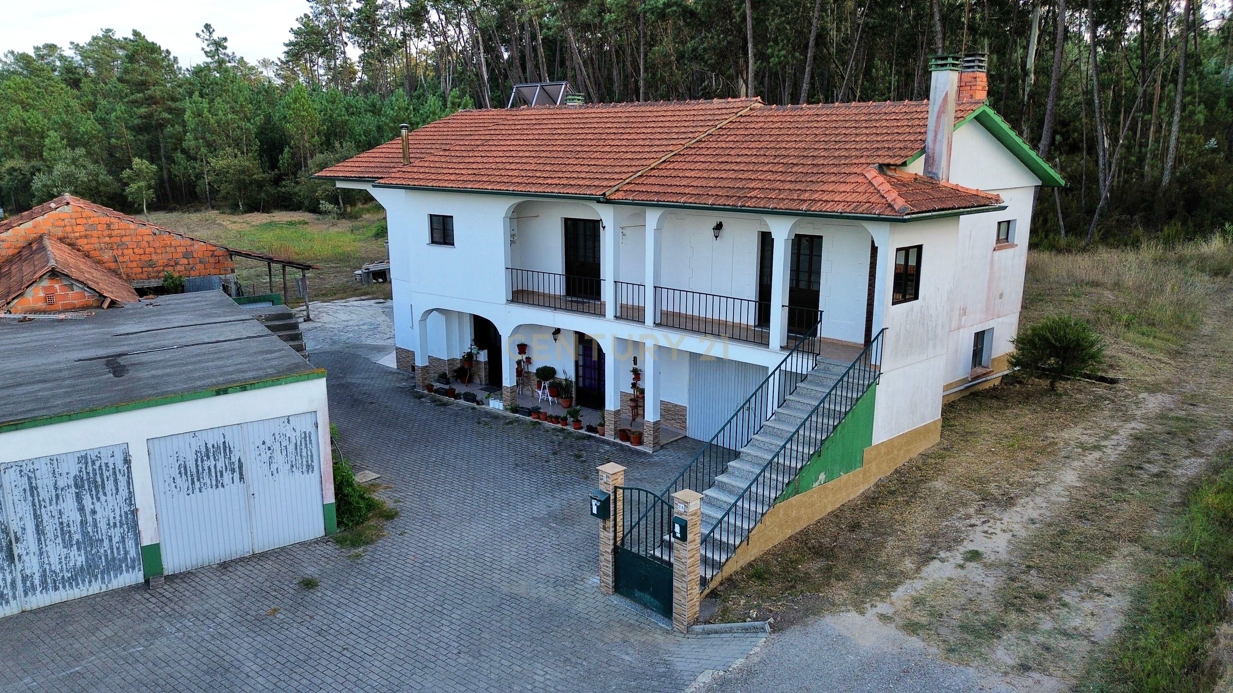Casa em Casal Barril, Soure || Dois apartamentos Independentes  - Image 1