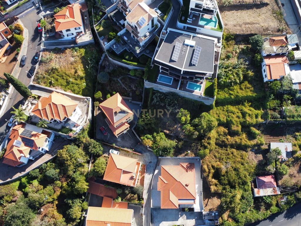 Terreno Urbano - Funchal - Vista Baía - Image 13