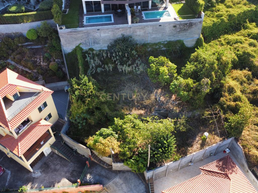 Terreno Urbano - Funchal - Vista Baía - Image 12