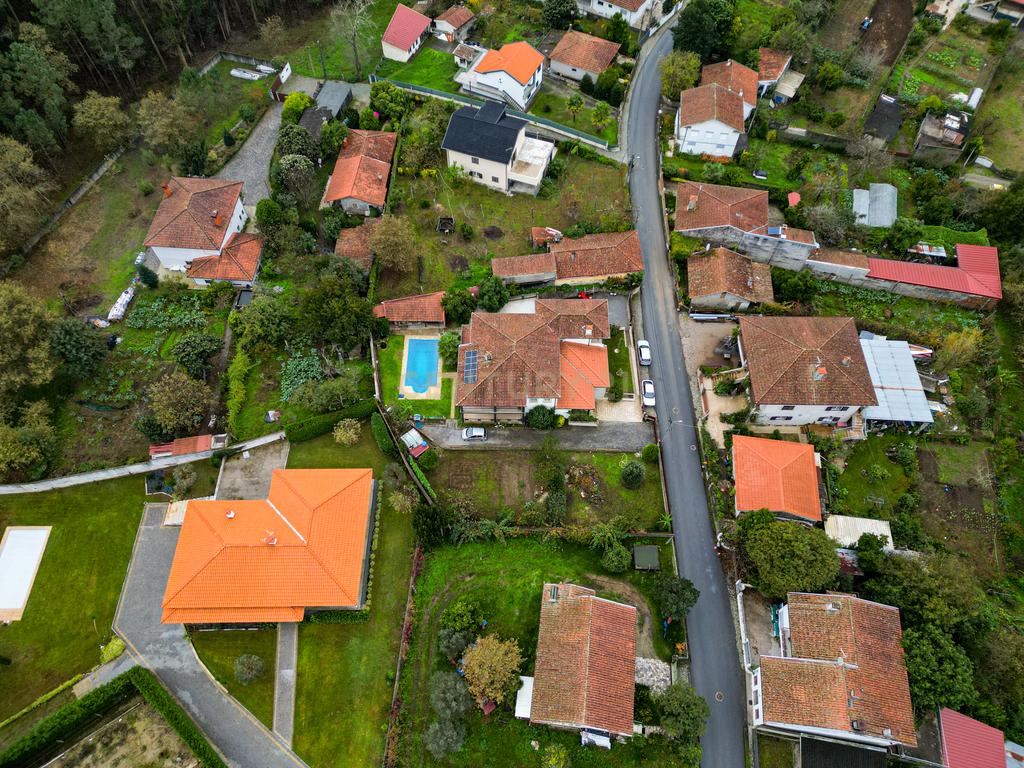 Casa Isolada Renovada em Braga com Acessibilidade e Conforto - Image 21