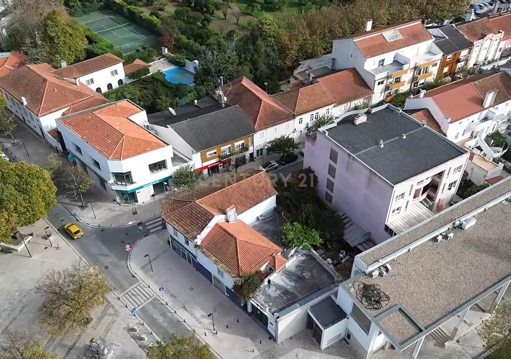 Moradia T6 + Comércio - centro da Vila de Condeixa-a-Nova (Coimbra) - Image 64