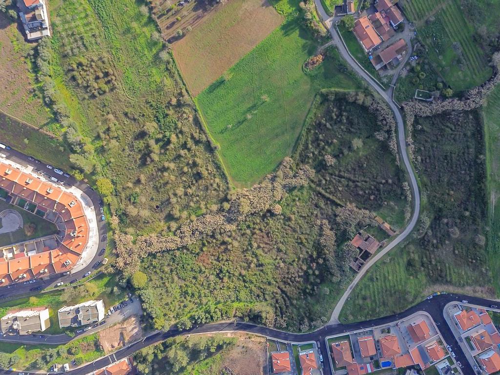 Terreno com PIP Aprovado para 17 Moradias e 4 Prédios em Alenquer - Image 46