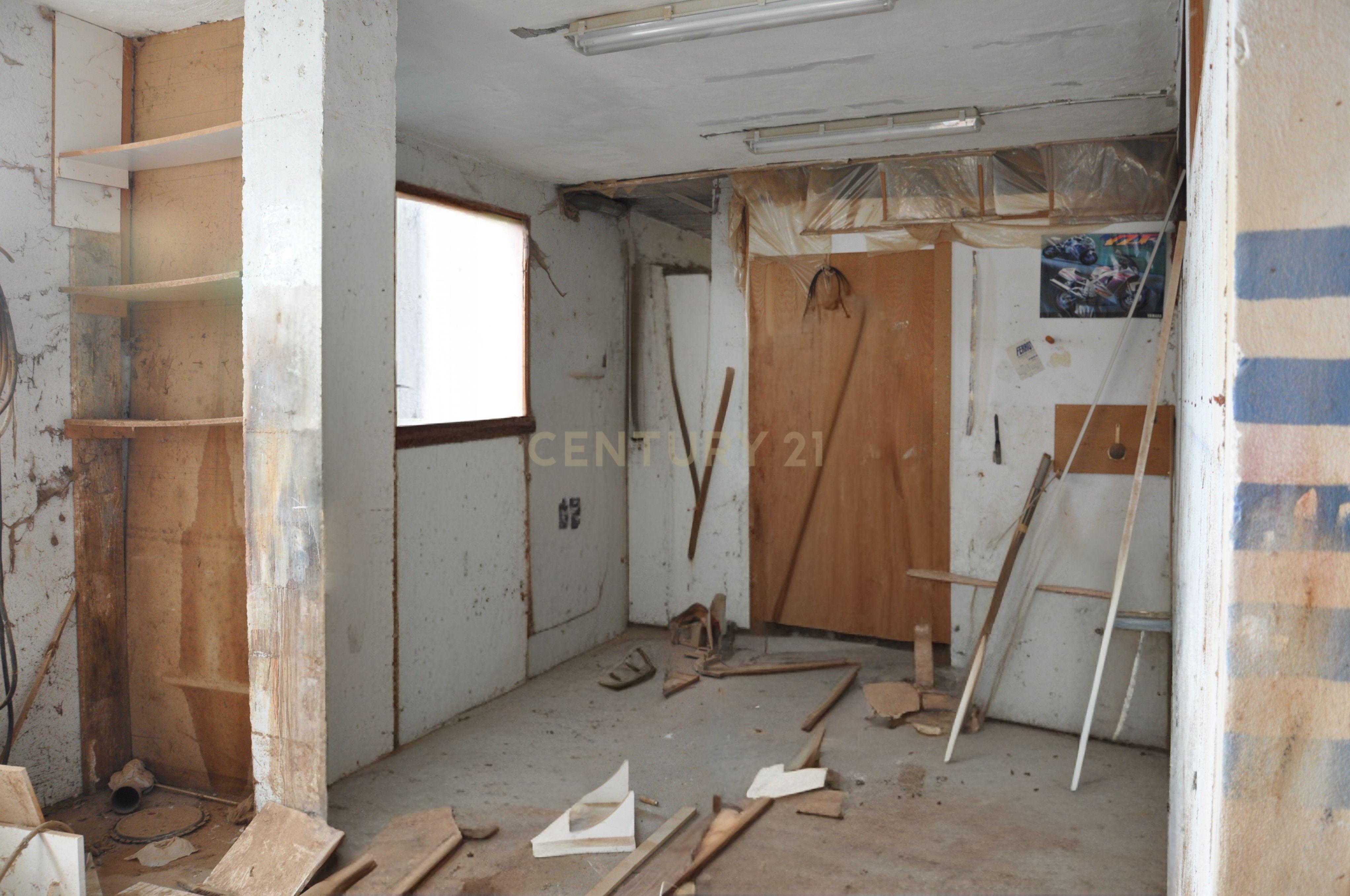 undefined - Image 8