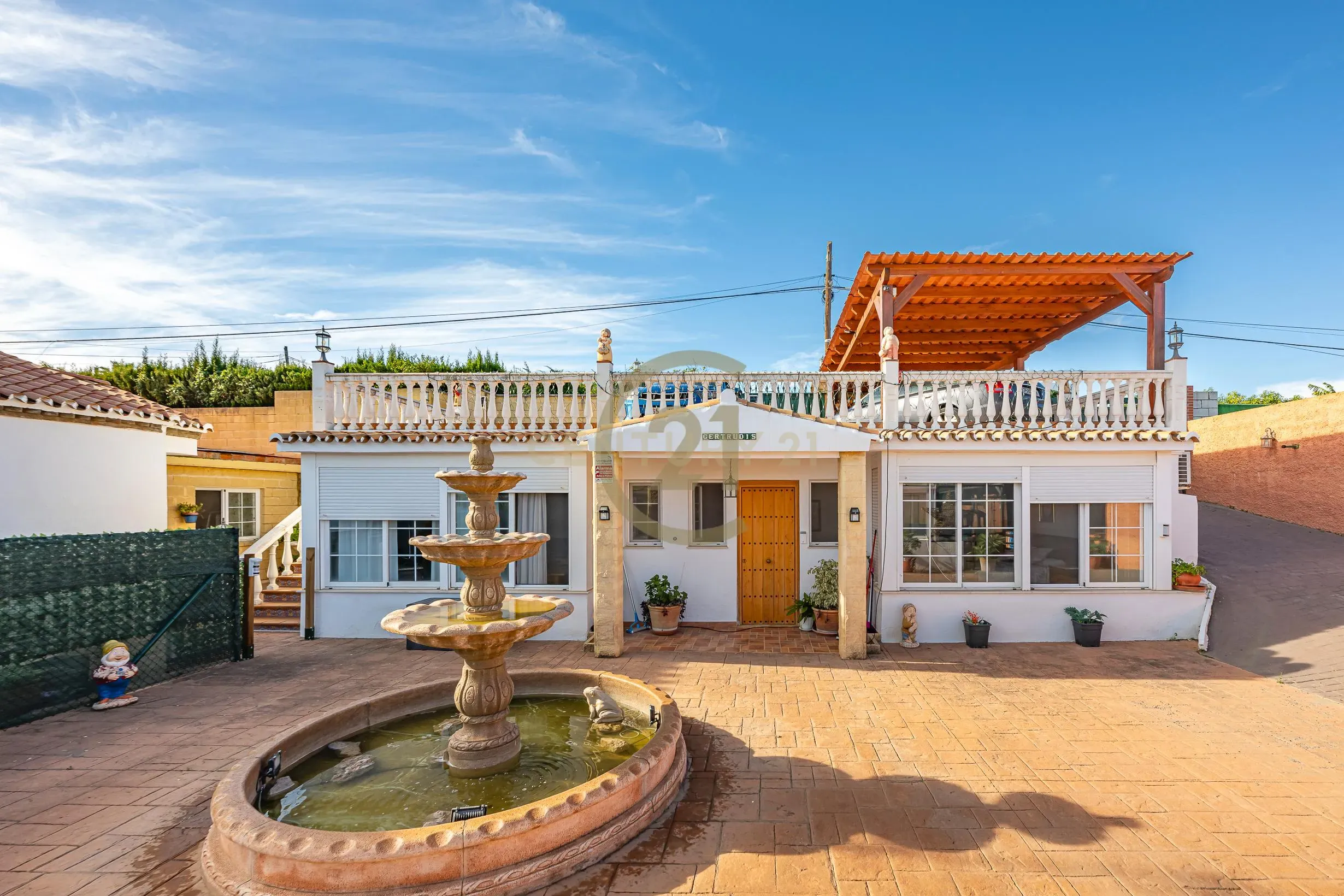 MORADIA ISOLADA CAMINO DE ALBERDINA, ESTEPONA - Image 1