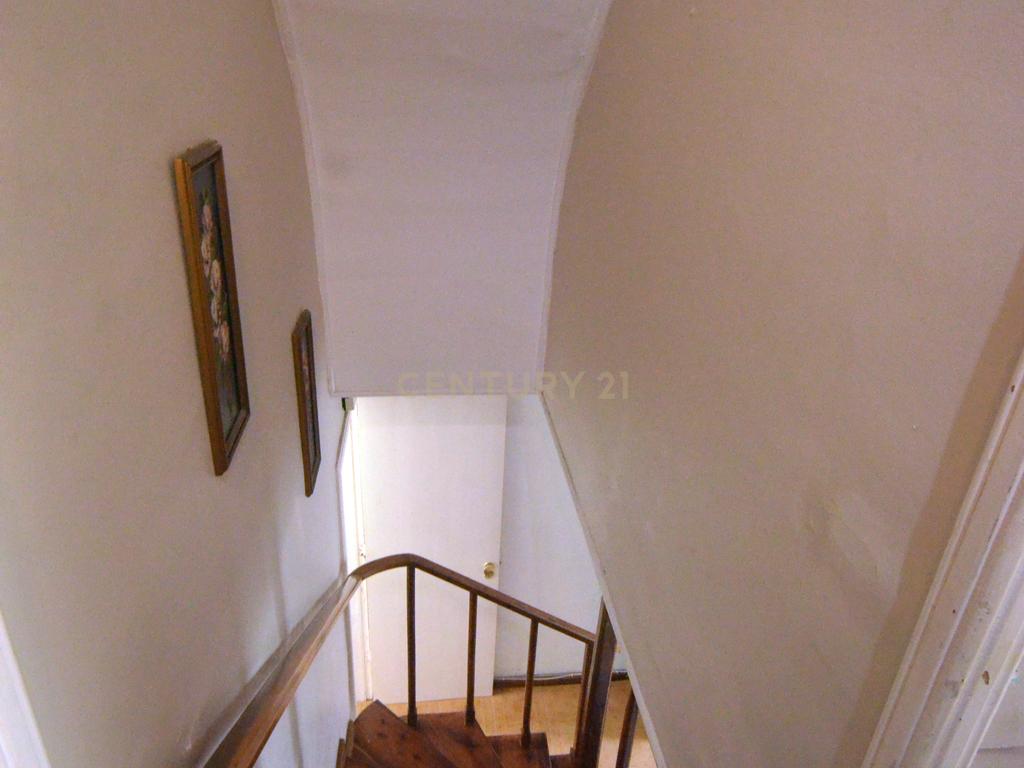 Casa na Rua Coronel Chaves em Ponta Delgada - Image 14