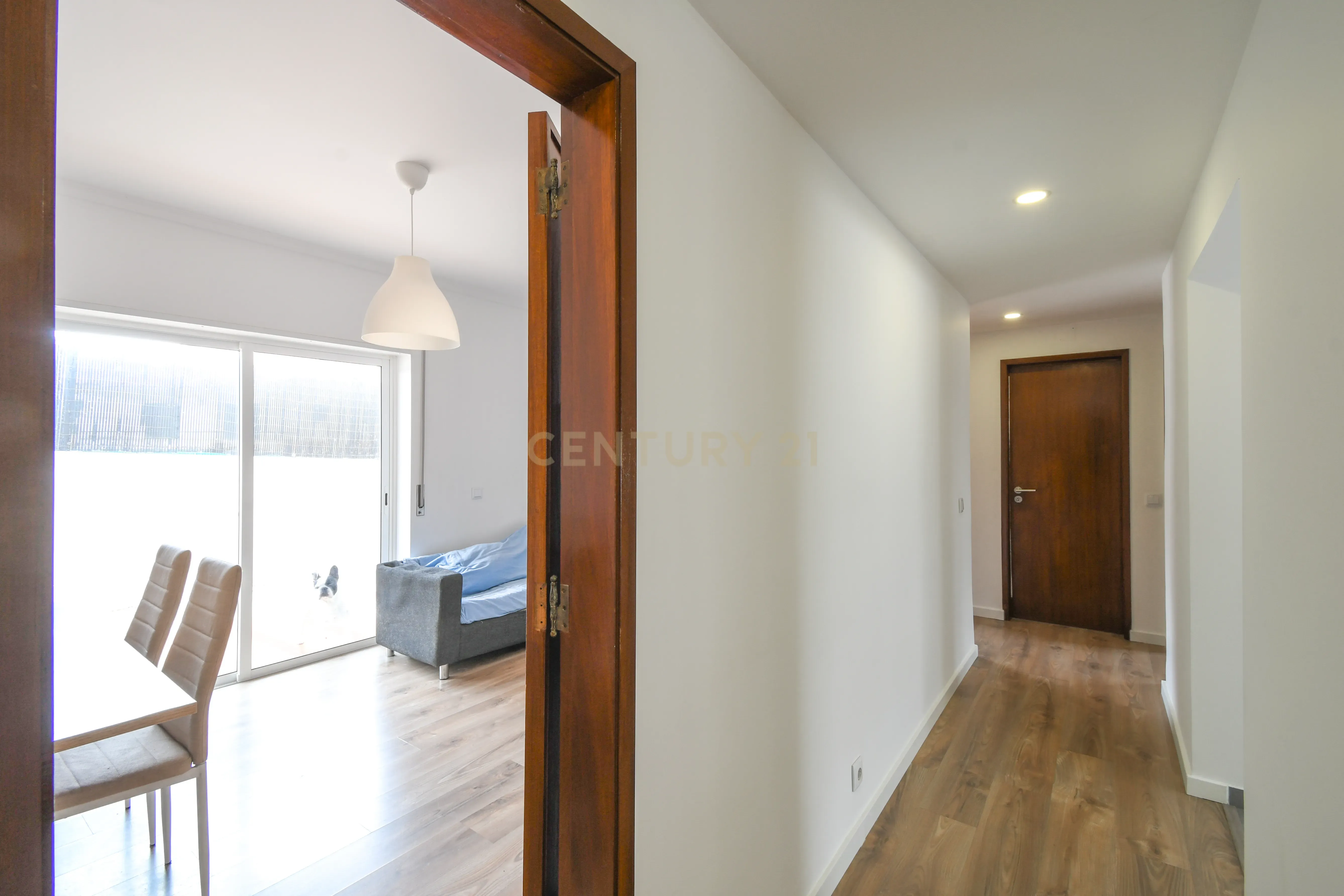 T3 com Terraço Privativo em Andar de Moradia | Bicesse (10min de Cascais) - Image 17