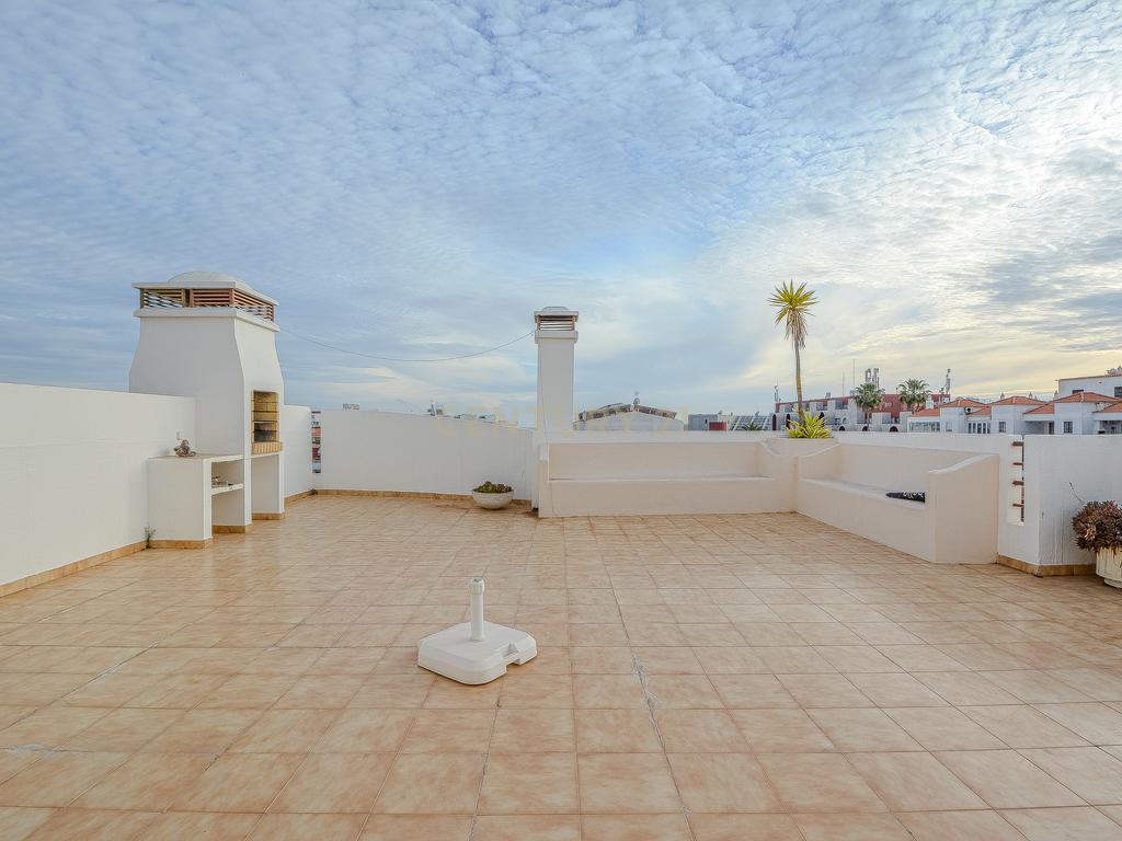 Apartamento T2 em localização Privilegiada em Santa Eulália , Albufeira - Image 40