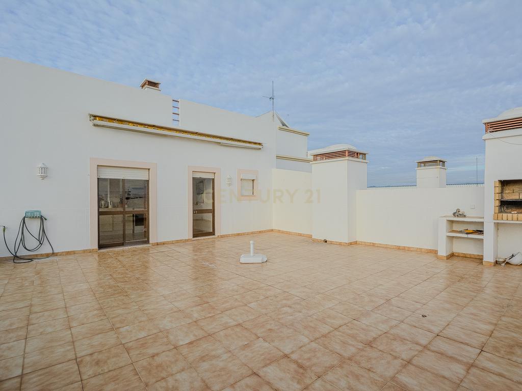 Apartamento T2 em localização Privilegiada em Santa Eulália , Albufeira - Image 42