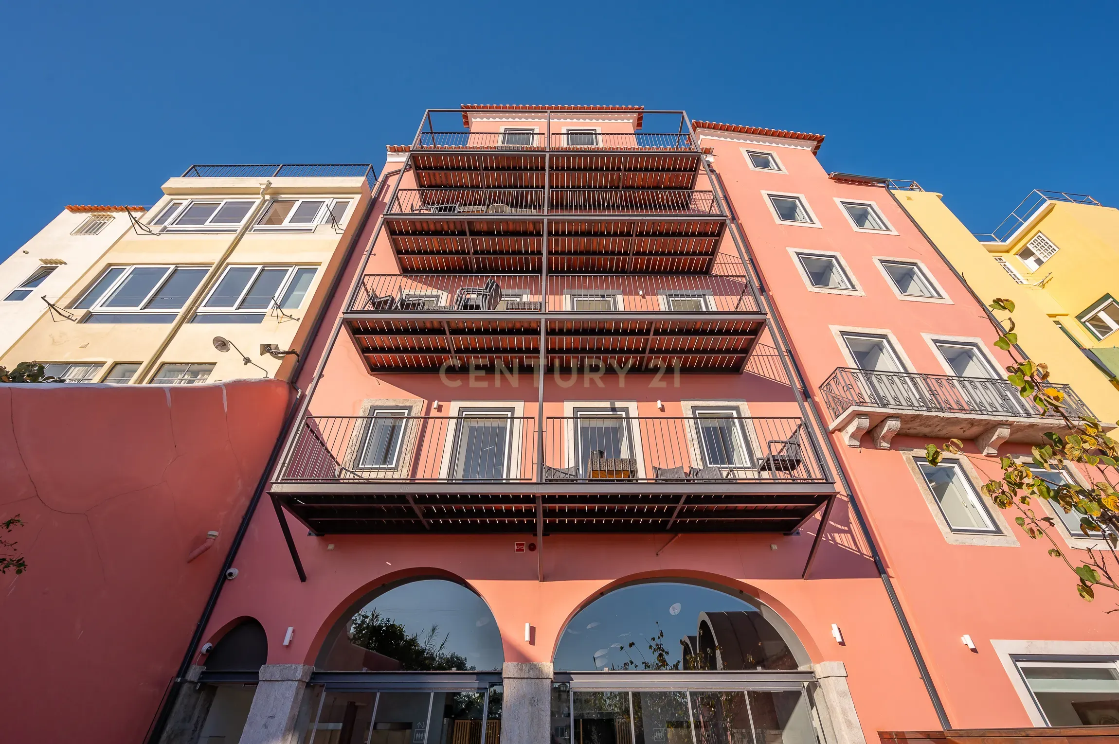 T1 em São Bento com logradouro exclusivo - Image 17