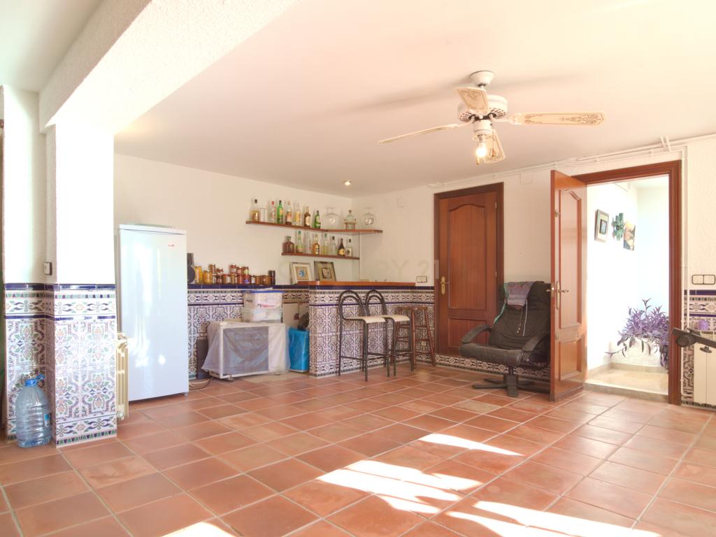 undefined - Image 11