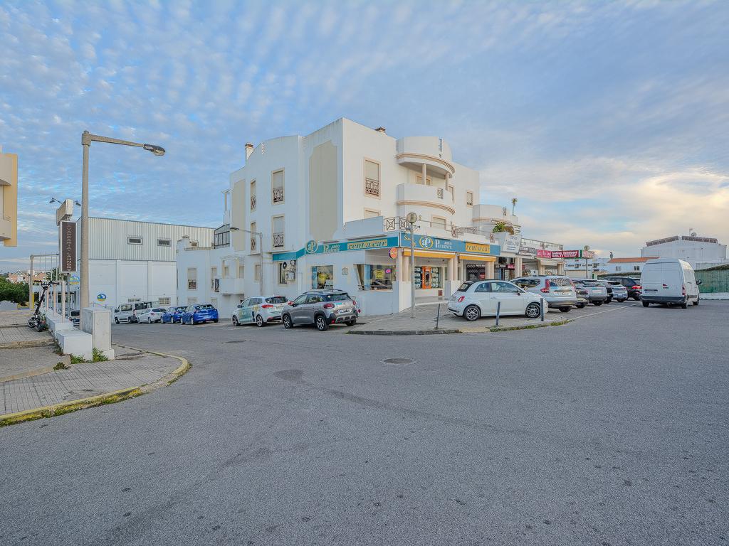 Apartamento T2 em localização Privilegiada em Santa Eulália , Albufeira - Image 55