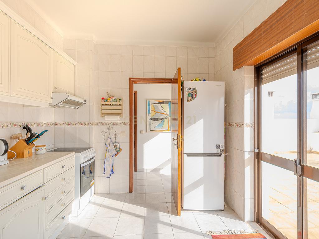 Apartamento T2 em localização Privilegiada em Santa Eulália , Albufeira - Image 38