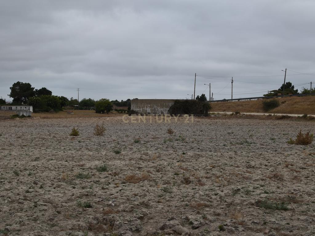 Montijo - Terreno Rústico em Sarilhos Grandes com acesso rápido à A33 - Image 23