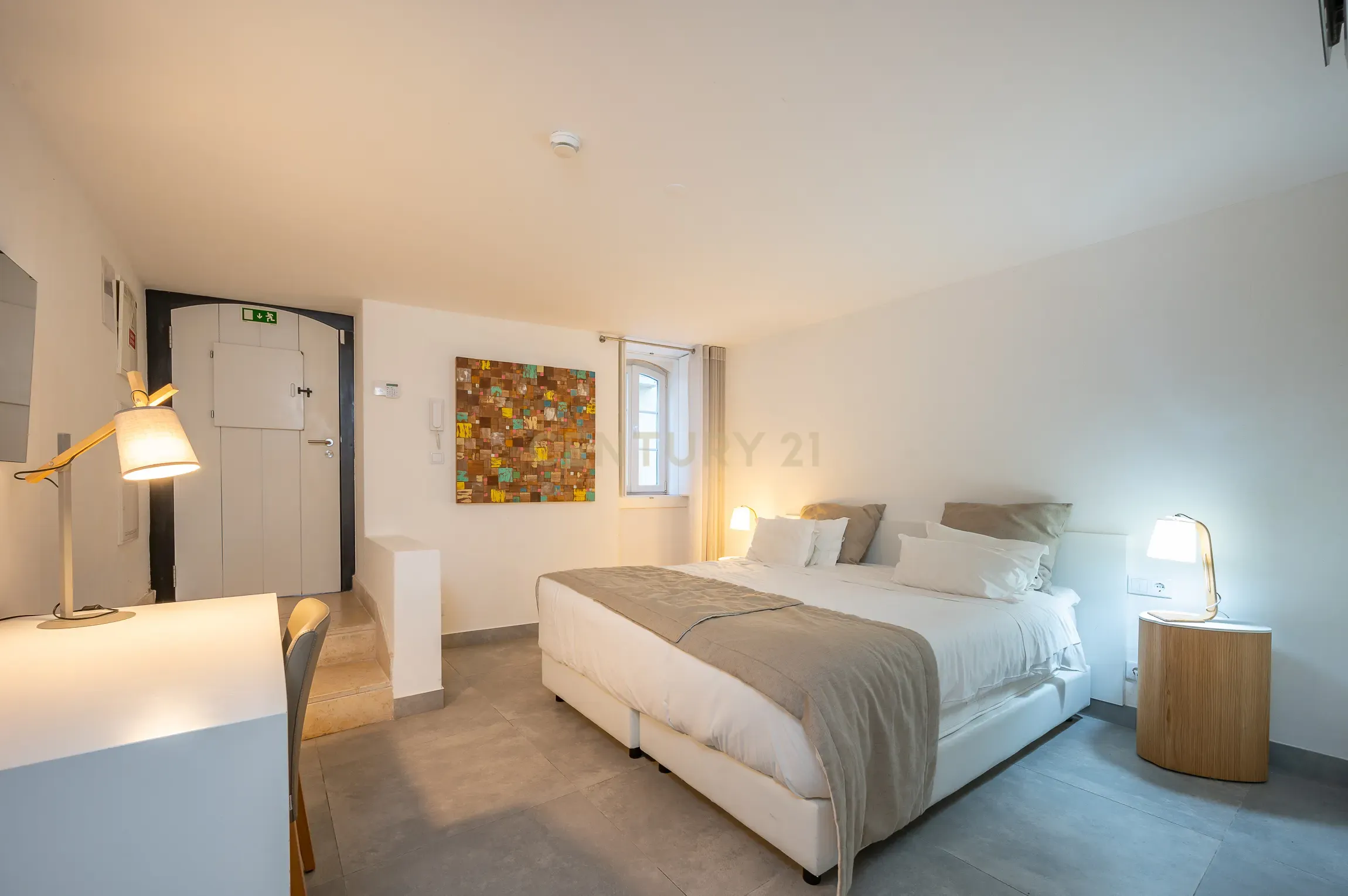 T1 em São Bento com logradouro exclusivo - Image 1
