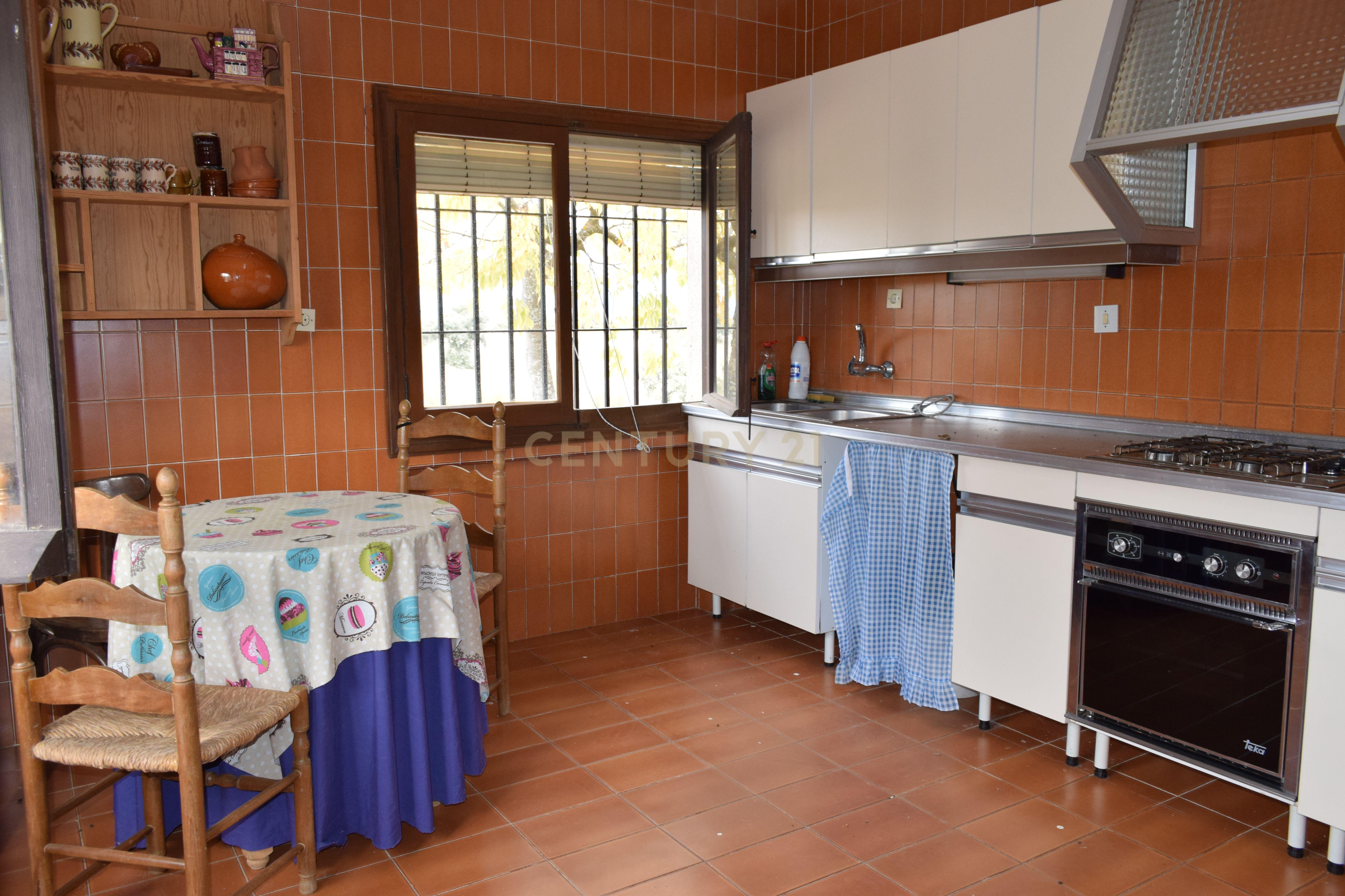 undefined - Image 15