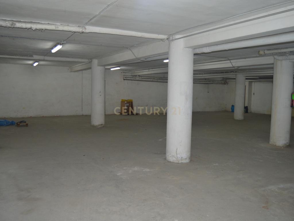 undefined - Image 5