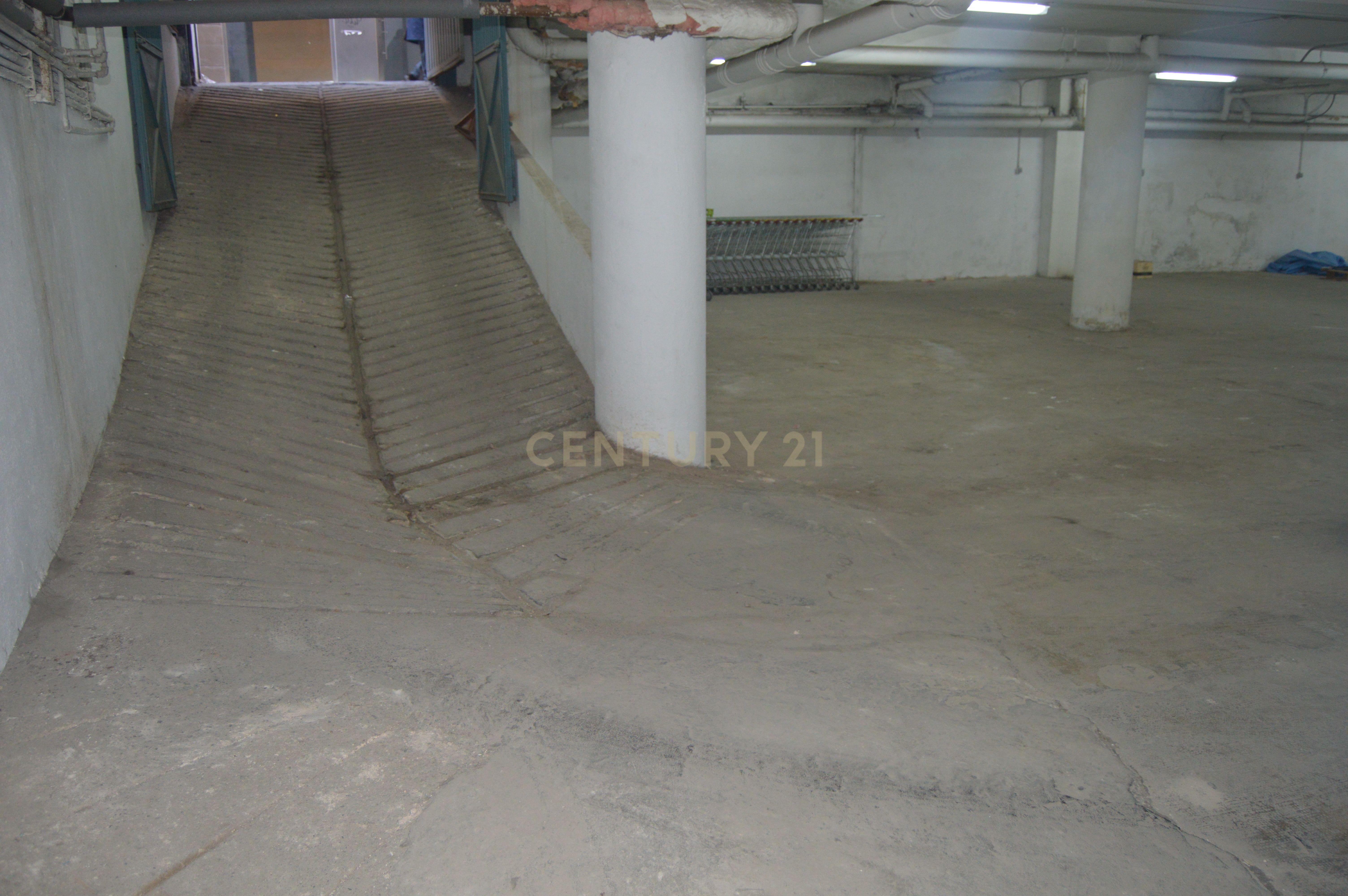 undefined - Image 13