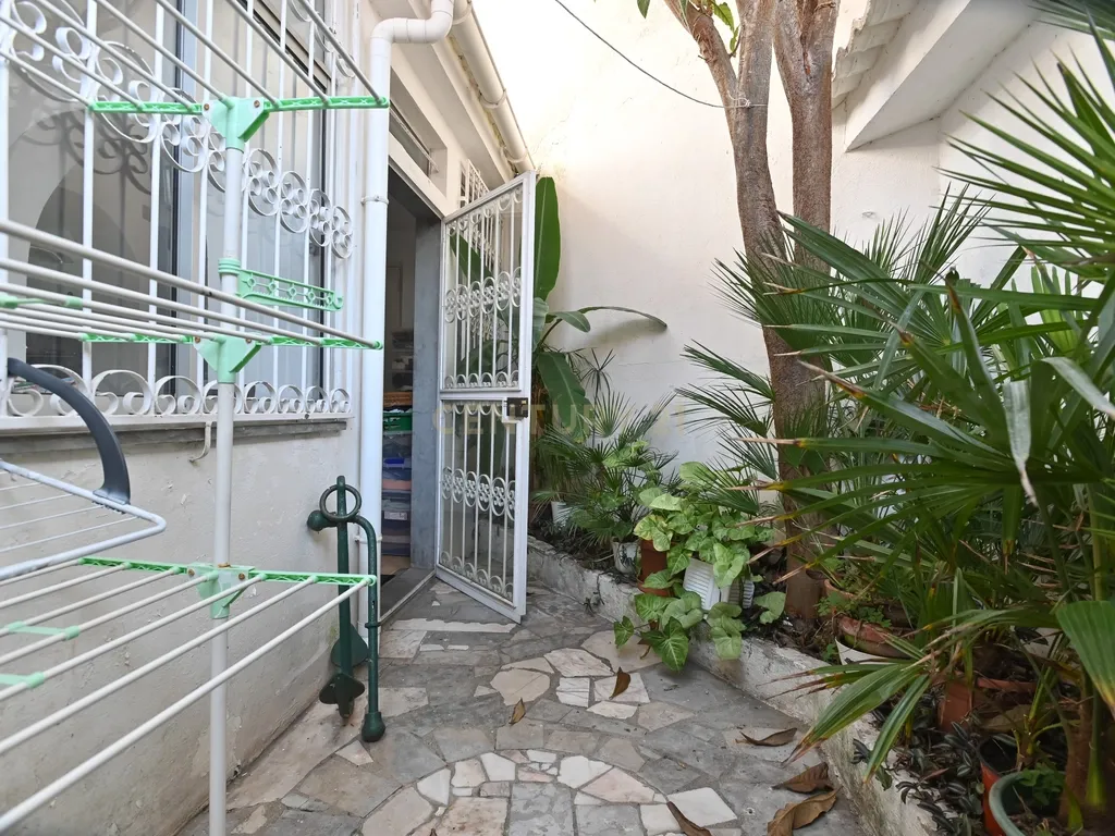 Moradia bifamiliar em Cascais - Image 17