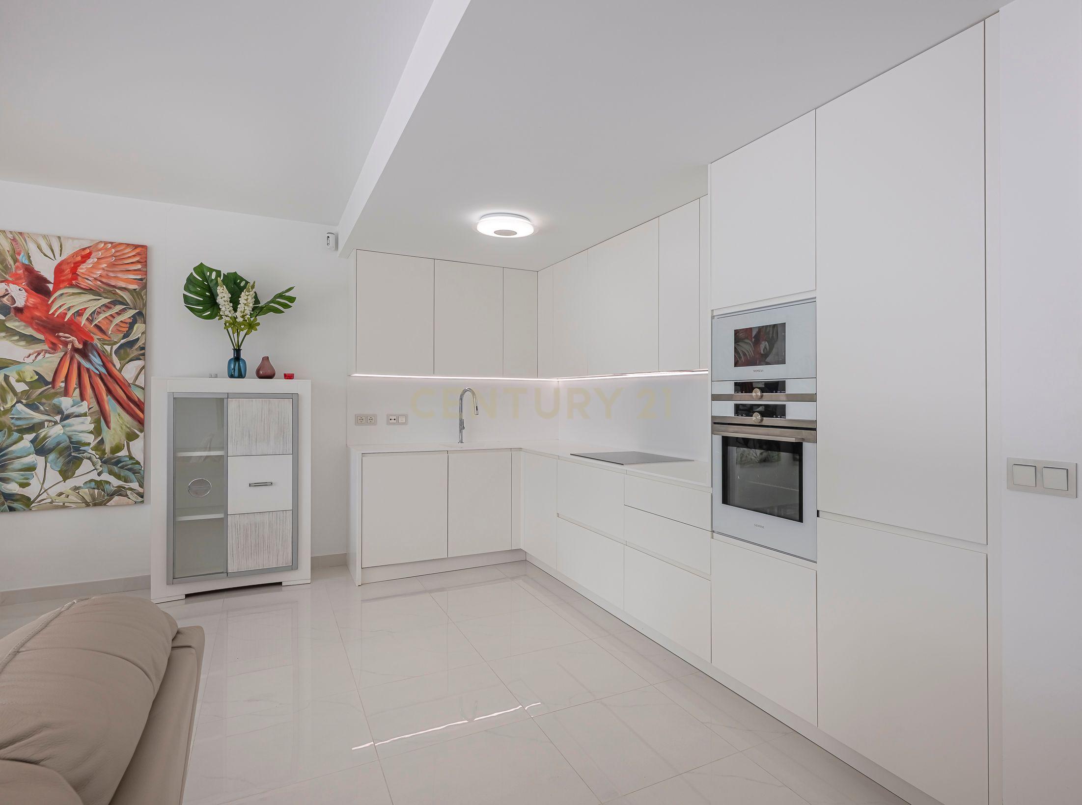 APARTAMENTO DE LUXO NO URB. CATALEYA, ATALAYA-ESTEPONA - Image 11