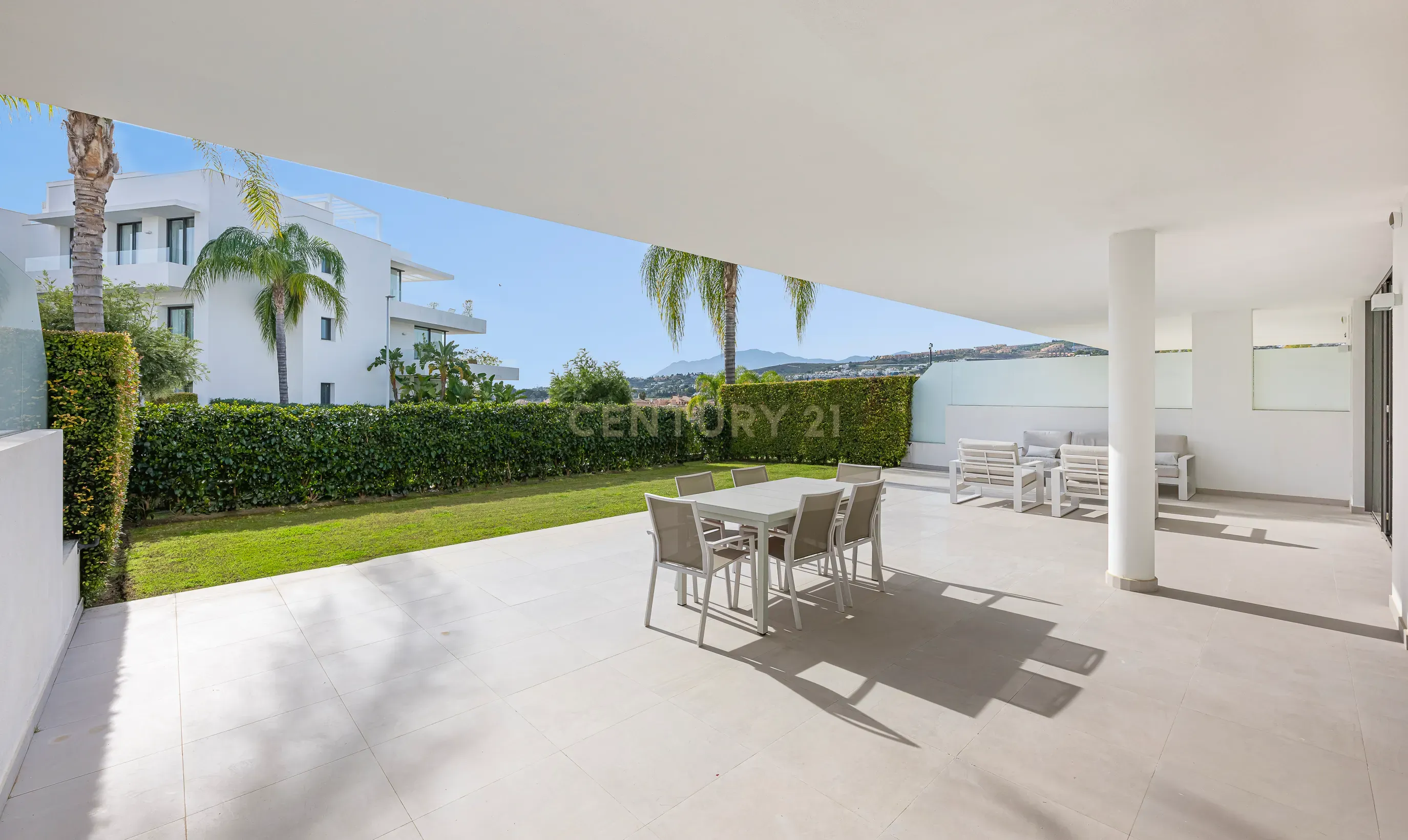 APARTAMENTO DE LUXO NO URB. CATALEYA, ATALAYA-ESTEPONA - Image 41
