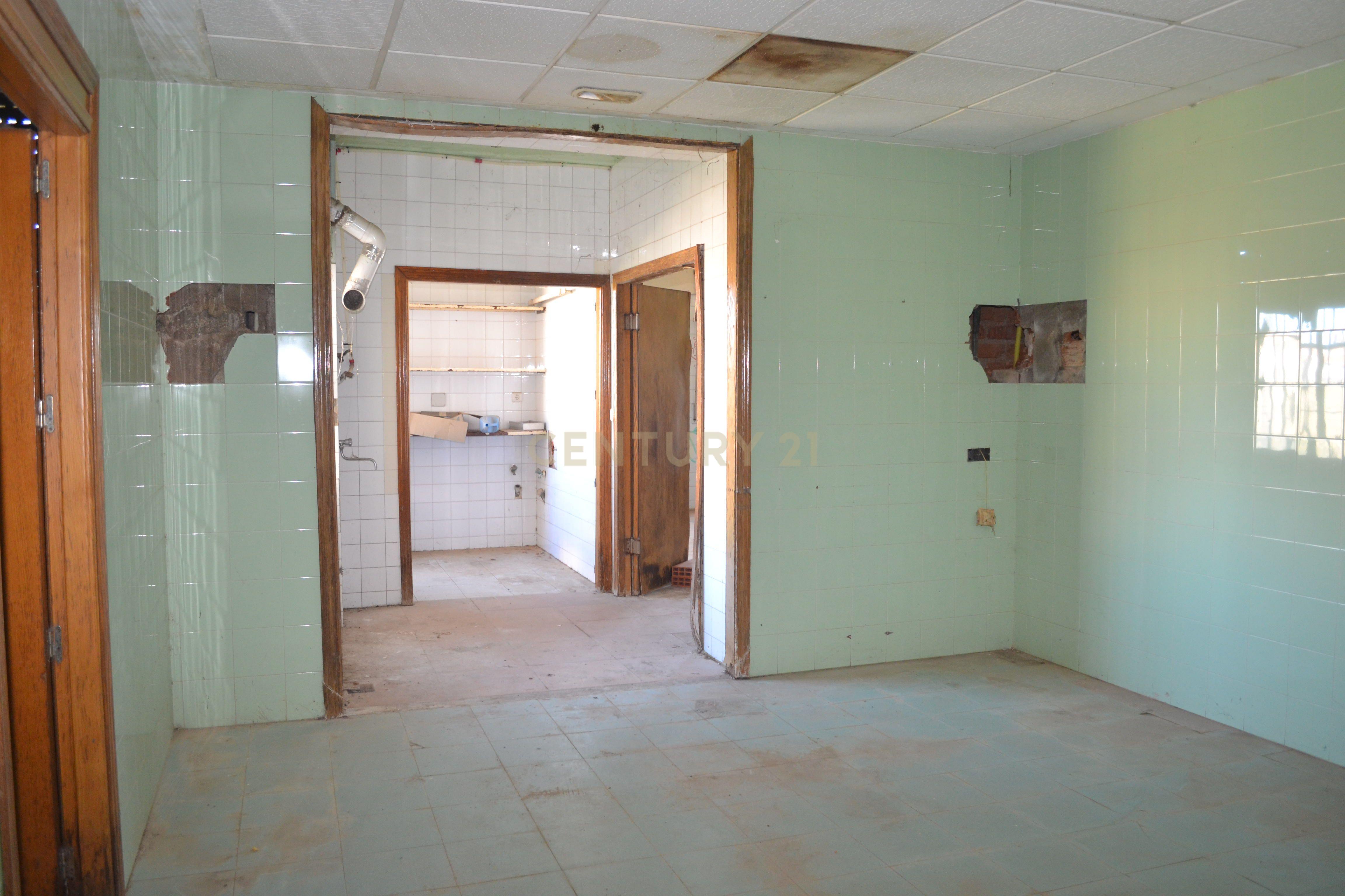 undefined - Image 17