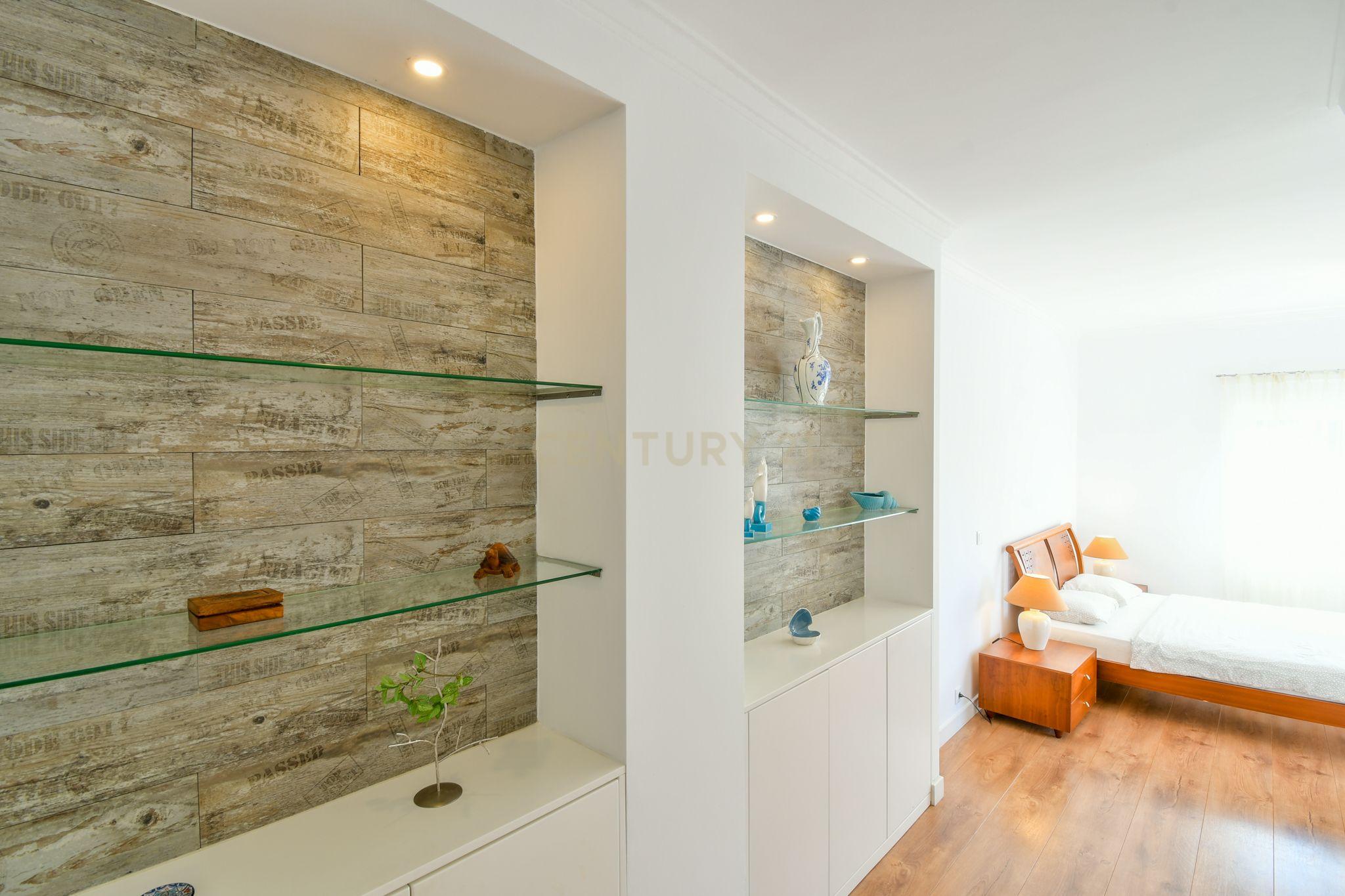 Apartamento T3+1 duplex com terraço no coração de Cascais - Image 35