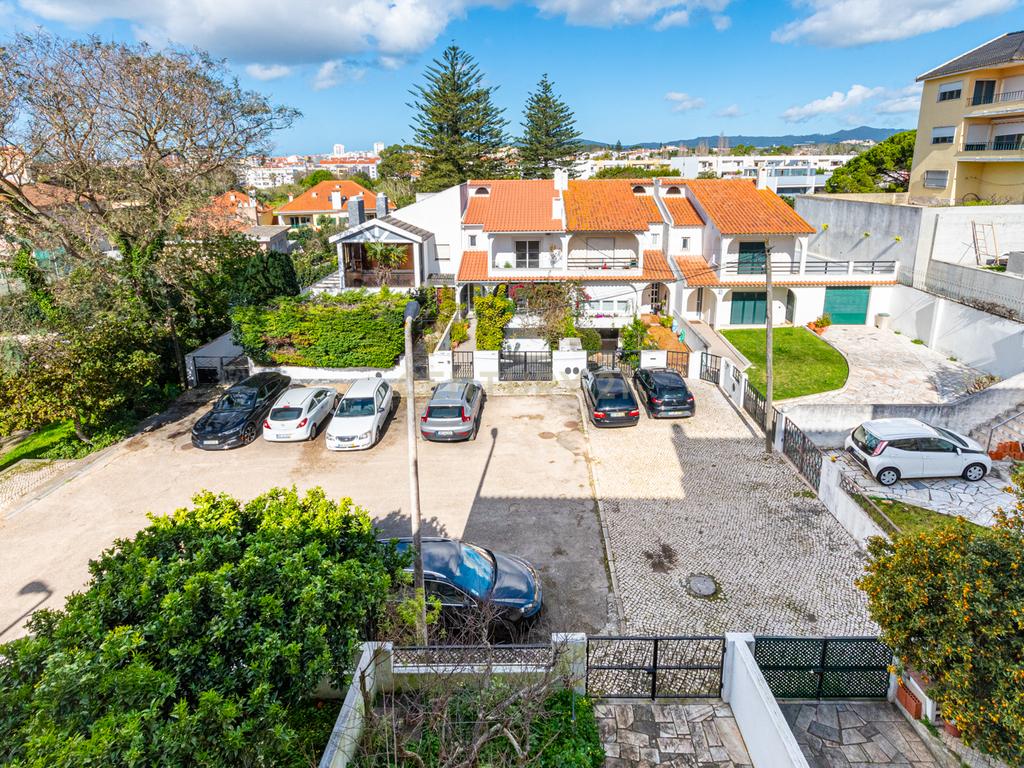 Moradia T3 em São Pedro do Estoril - Mobilado ou Não. - Image 25