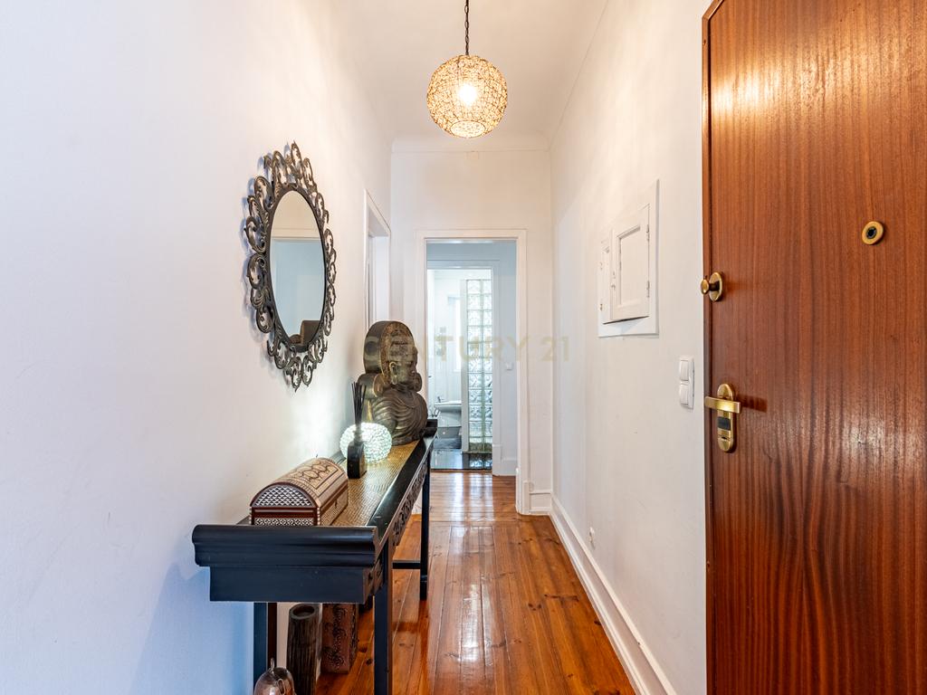APARTAMENTO T3+1 PENHA DE FRANÇA - Image 9