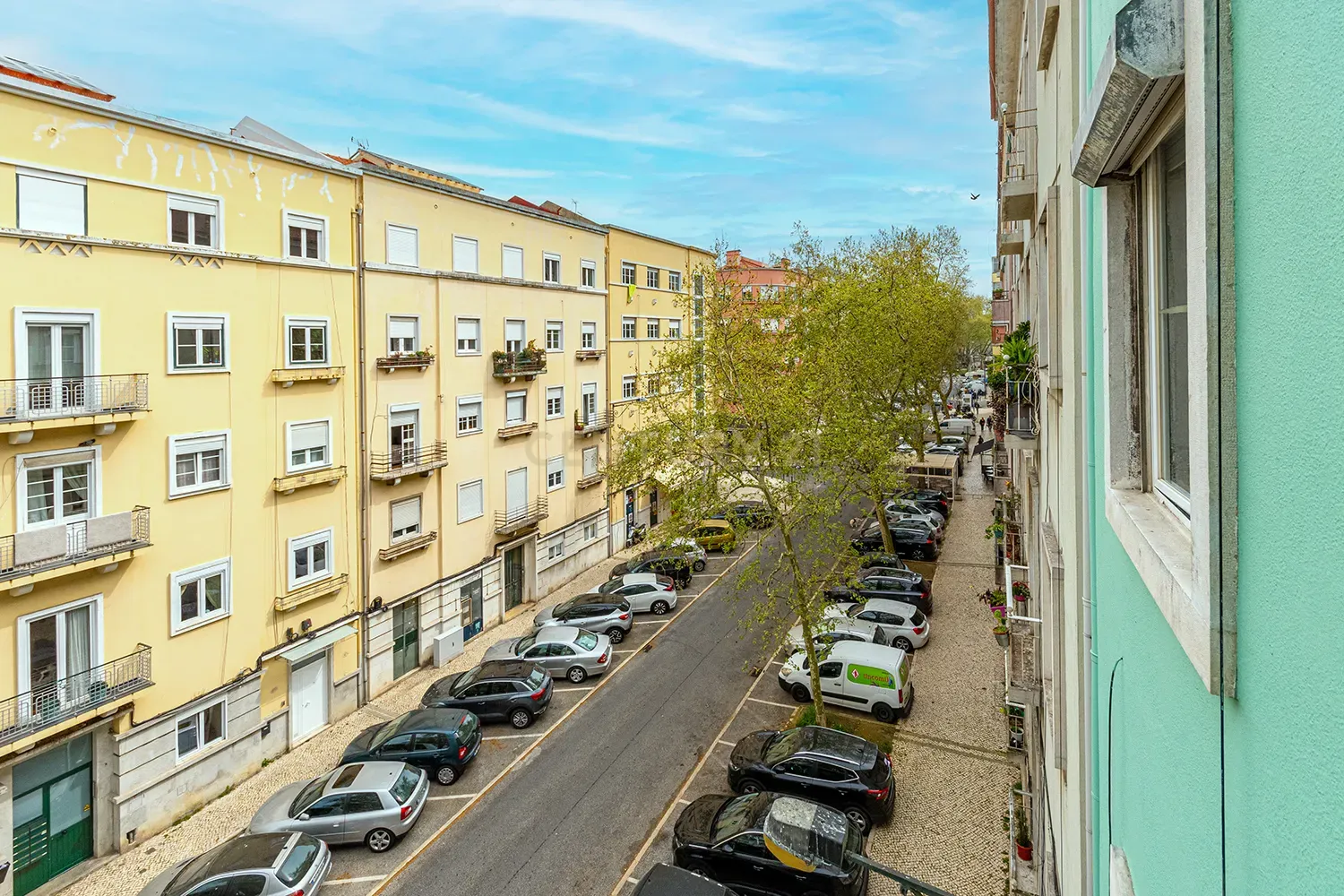 APARTAMENTO T3+1 PENHA DE FRANÇA - Image 1