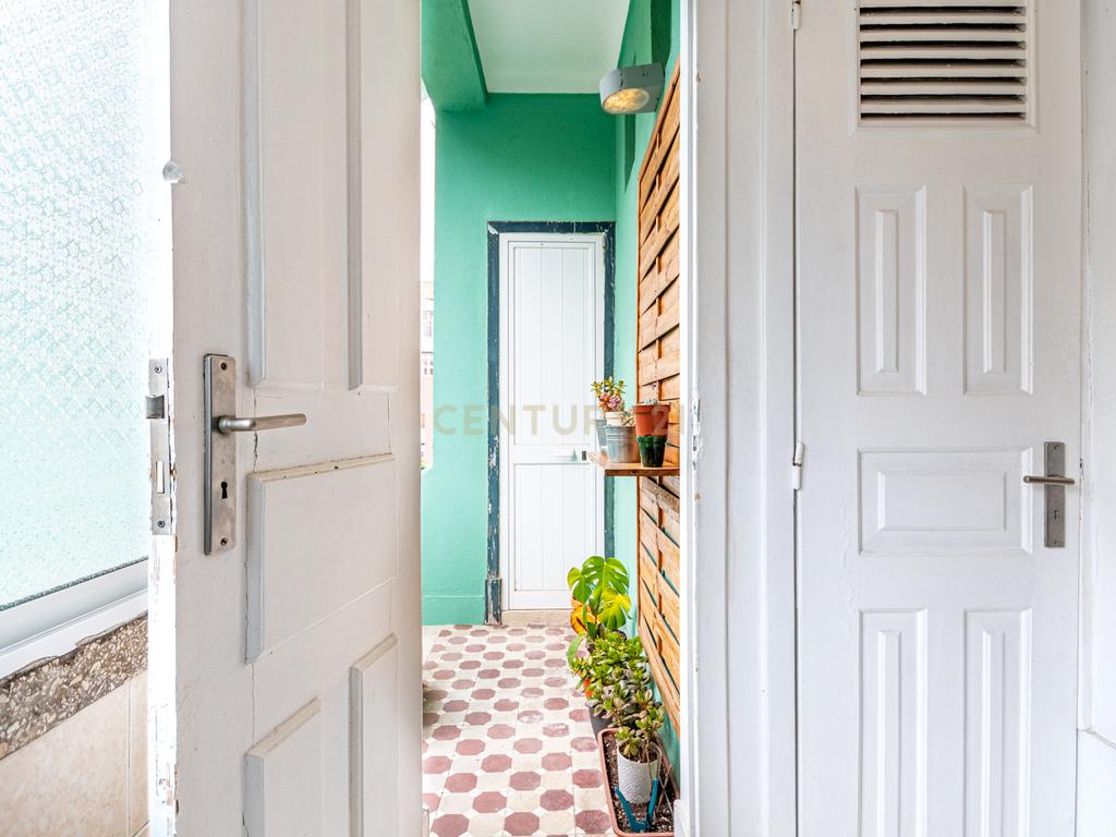 APARTAMENTO T3+1 PENHA DE FRANÇA - Image 19